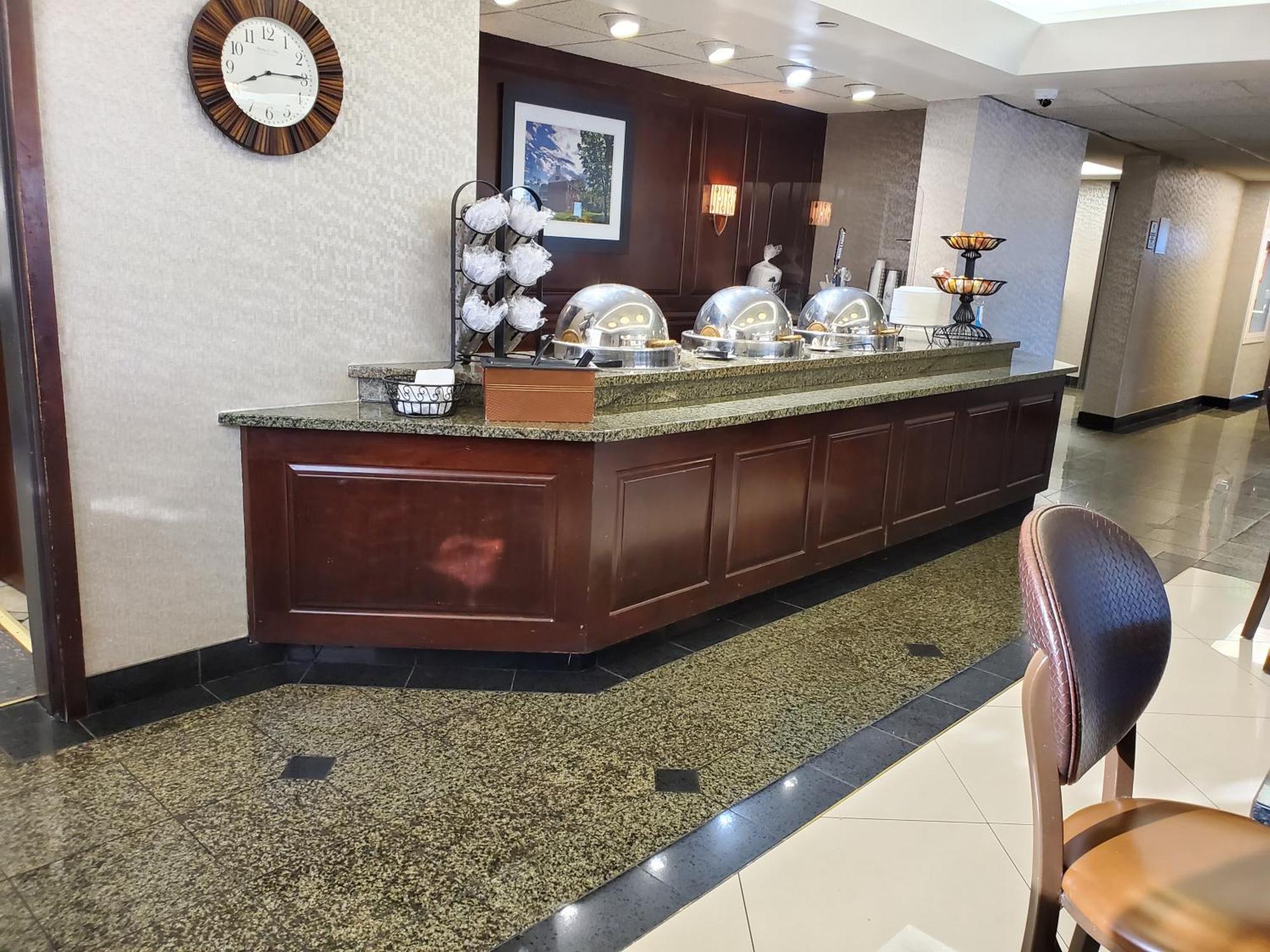 Hotel Lotus Kansas City Merriam ภายนอก รูปภาพ